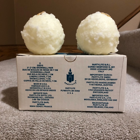 PartyLite 3” Snowball candle pair. Discontinued. New in box.